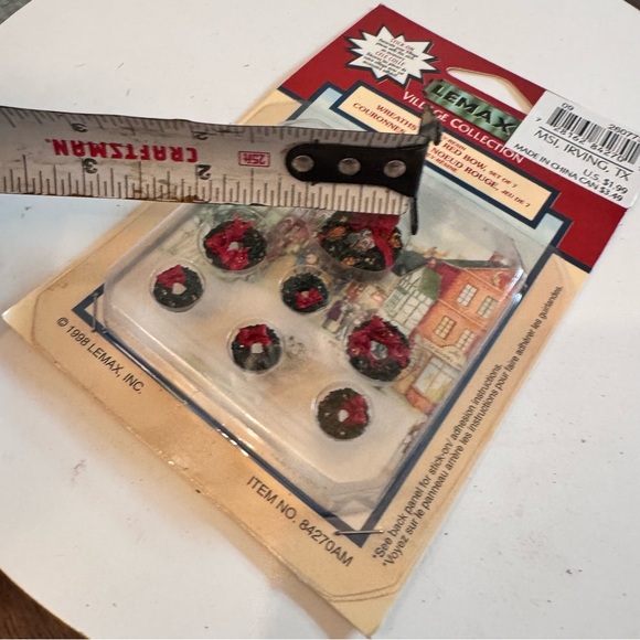 Lemax Village Collection Accessories Stick On Wreaths 7 Piece Set Vintage - Picture 6 of 7